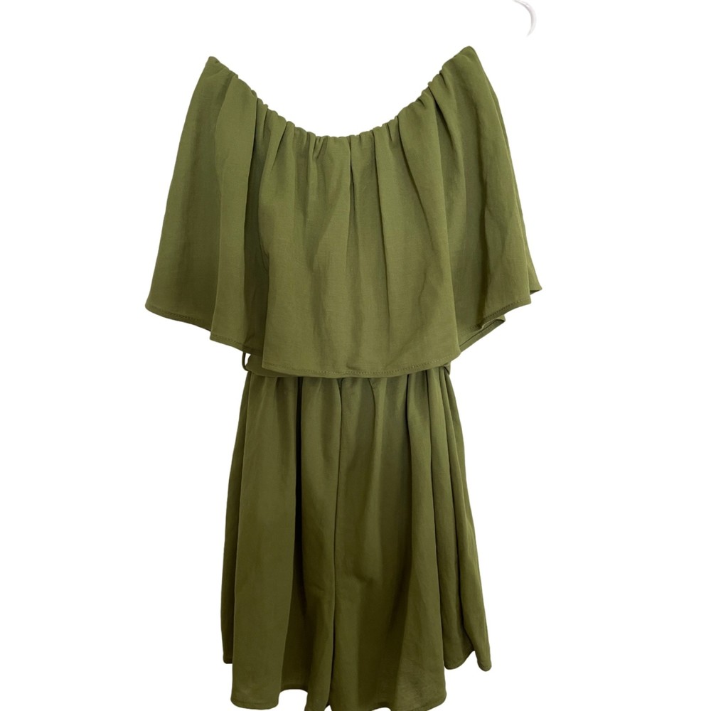 BIBI SLEEVELESS SHORTS ROMPER  SIZE LARGE